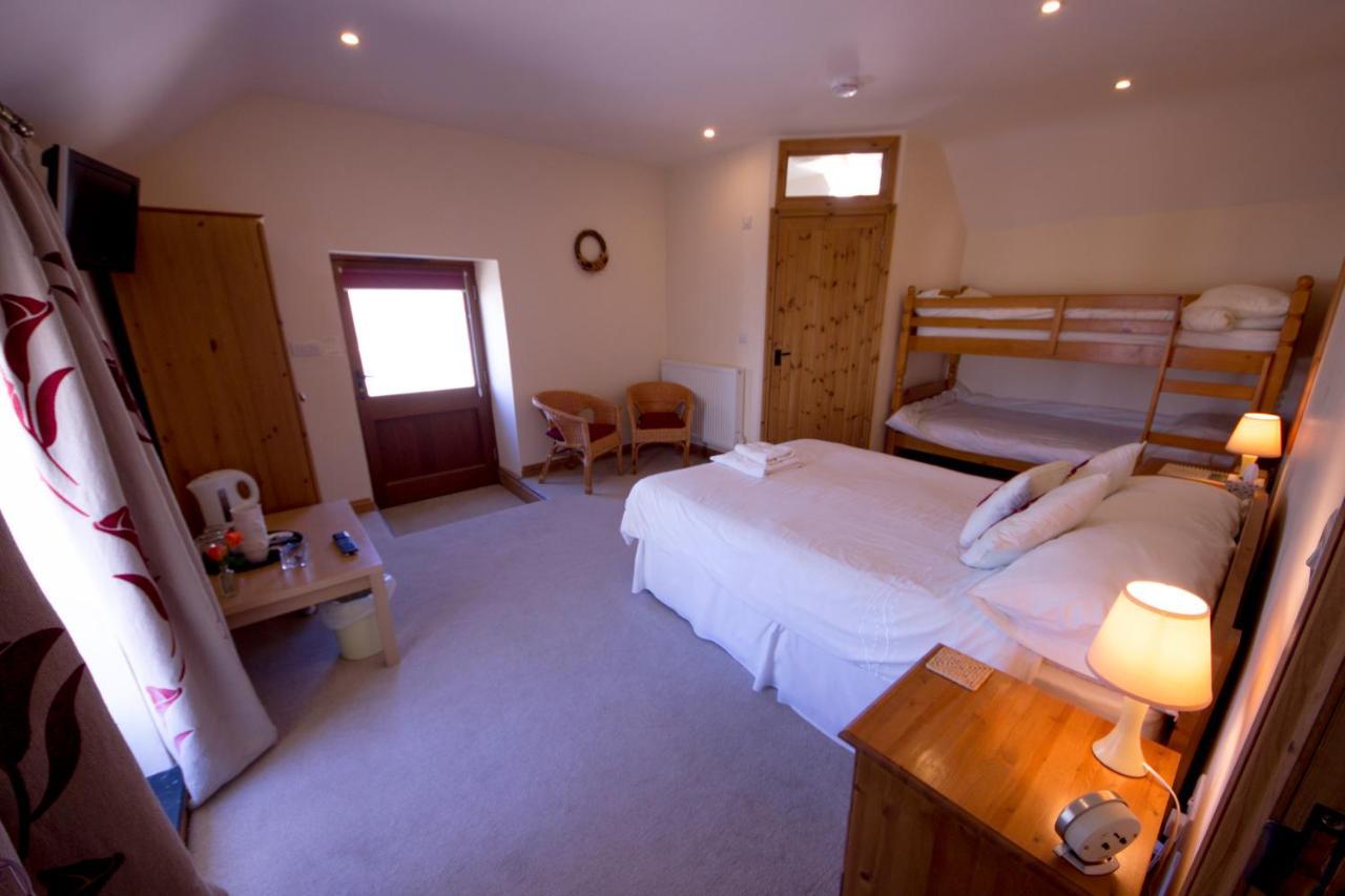 Polhilsa Farm Bed and Breakfast Callington Εξωτερικό φωτογραφία